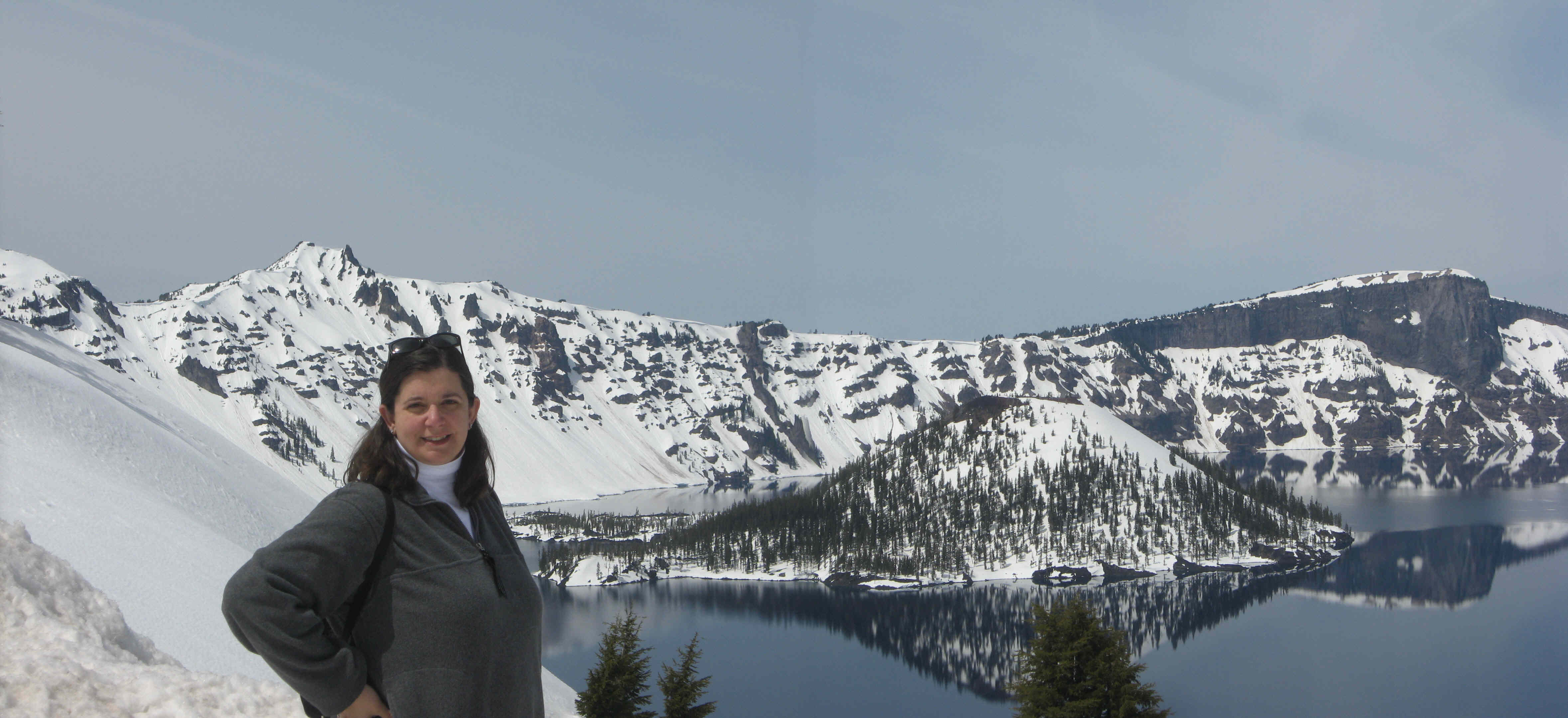 2008_05_12 B at Crater Lake.jpg